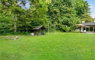 Three-Bedroom Holiday Home In Idestrup - Marielyst - 2
