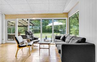 Three-Bedroom Holiday Home In Idestrup - Marielyst - 8