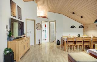 Awesome Home In Ørsted With Wifi - Ørsted - 6
