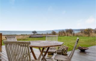 4 Bedroom Beautiful Home In Fårevejle - 9