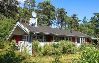 3 Bedroom Beautiful Home In Nexø - Vester Sømarken - 0