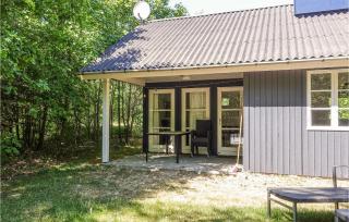 3 Bedroom Lovely Home In Aakirkeby - Vester Sømarken - 9