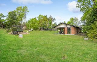 Two-Bedroom Holiday Home In Knebel - 9