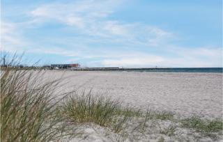 Cozy Home In Grenaa With House Sea View - Grenå - 8