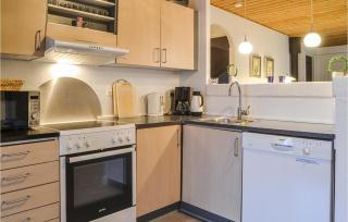 Awesome Home In Oksbøl With Kitchen - Oksbøl - 1