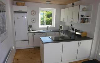 4 Bedroom Beautiful Home In Svaneke - Svaneke - 7