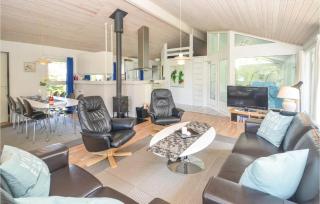 Awesome Home In Væggerløse With Sauna - 3