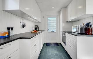 Stunning Home In Hejls With Wifi - Hejls - 4