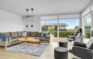 2 Bedroom Cozy Home In Juelsminde - Sønderby - 8