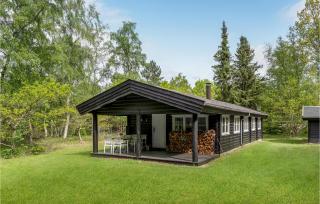 3 Bedroom Cozy Home In Frederiksværk - Frederiksværk - 1