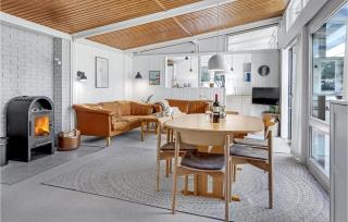 Gorgeous Home In Nexø With Wifi - Neksø - 9
