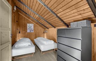 Three-Bedroom Holiday Home In Fano - 3