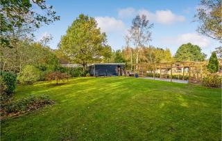 3 Bedroom Awesome Home In Glesborg - Glesborg - 3