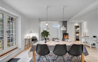 Four-Bedroom Holiday Home In Otterup - 7