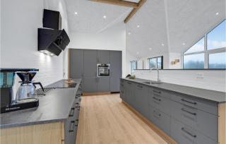 Gorgeous Home In Sjølund With Kitchen - Sjølund - 3