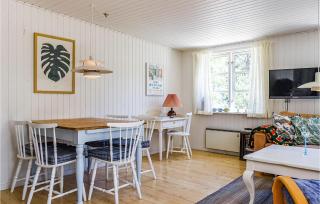 Cozy Home In Nexø With Wifi - Neksø - 6