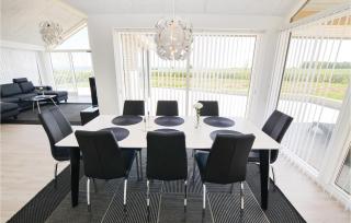 Three-Bedroom Holiday Home In Sydals - 2