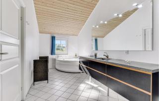 Lovely Home In Skjern With Wifi - 2