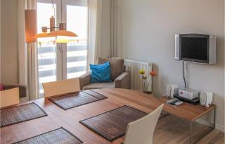 1 Bedroom Amazing Apartment In Gudhjem - 6