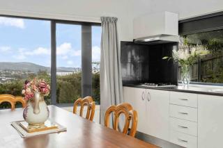 Blackmans Bay Living- Beautiful Ocean Views - 1