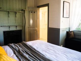 Di Maggio House - Luxury interiors - Free Parking and Wi-Fi - Hepburn Springs - 5