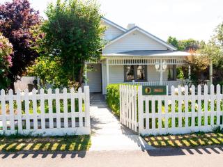Di Maggio House - Luxury interiors - Free Parking and Wi-Fi - Hepburn Springs - 0
