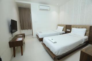 Hotel Sudarshan Palace - Latur - 9