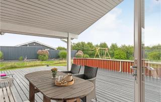 3 Bedroom Awesome Home In Juelsminde - Sønderby - 9