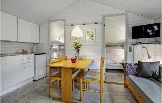 2 Bedroom Amazing Home In Nexø - Neksø - 2