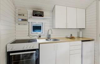 2 Bedroom Amazing Home In Nexø - Neksø - 1