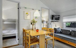 2 Bedroom Amazing Home In Nexø - Neksø - 6