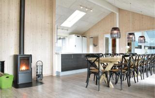 Awesome Home In Ringkøbing With Sauna - 8