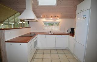 Holiday Home Rodby 25 With Hot Tub - Kramnitse - 2
