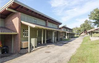 2 Bedroom Lovely Apartment In Allinge - Allinge - 0