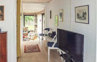 Two-Bedroom Holiday Home In Borkop - 1