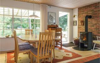 4 Bedroom Lovely Home In Nexø - Neksø - 5