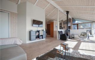 Three-Bedroom Holiday Home In Ebeltoft - Ebeltoft - 2