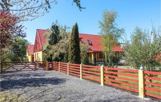 2 Bedroom Cozy Home In Nexø - Neksø - 1