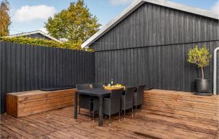 Stunning Home In Holbæk - 5