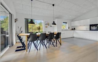 4 Bedroom Beautiful Home In Rødby - Rødby - 5