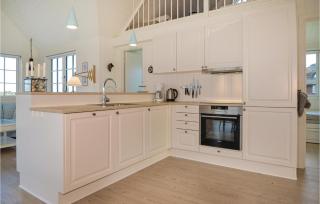 Three-Bedroom Holiday Home In Blavand - Blåvand - 3