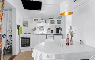 Beautiful Home In Nexø With Kitchen - Neksø - 7