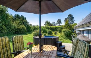 2 Bedroom Beautiful Home In Glesborg - Glesborg - 2