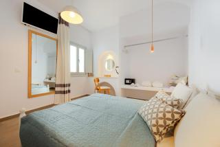 Sigalas Beach Hotel - 3