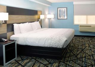 Clarion Pointe Jacksonville near Camp Lejeune - Jacksonville - 7