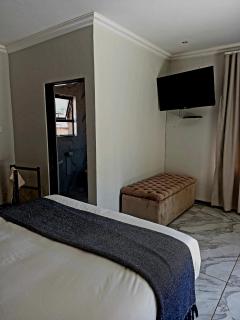 R&R GUEST HOUSE - Lenyenye - 7
