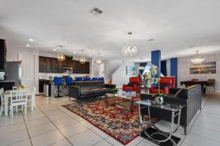 Ultimate 9-Bed Luxury Retreat - Movie Theater, Game Room, Pool, Spa & Themed Bedrooms in Resort Paradise - 1