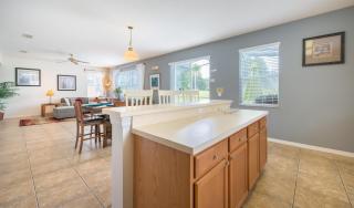 Ideal for Families - Arcade Gaming Room - South Facing Pool - Spa - Nr Disney - FREE Welcome Pack - Davenport - 4