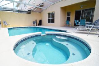 Stylish 5-Bedroom Villa with Game Room, Pool & Spa in Gated Community - Short Drive from Disney - Davenport - 8