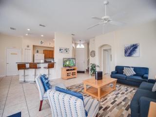 Stylish 5-Bedroom Villa with Game Room, Pool & Spa in Gated Community - Short Drive from Disney - Davenport - 5